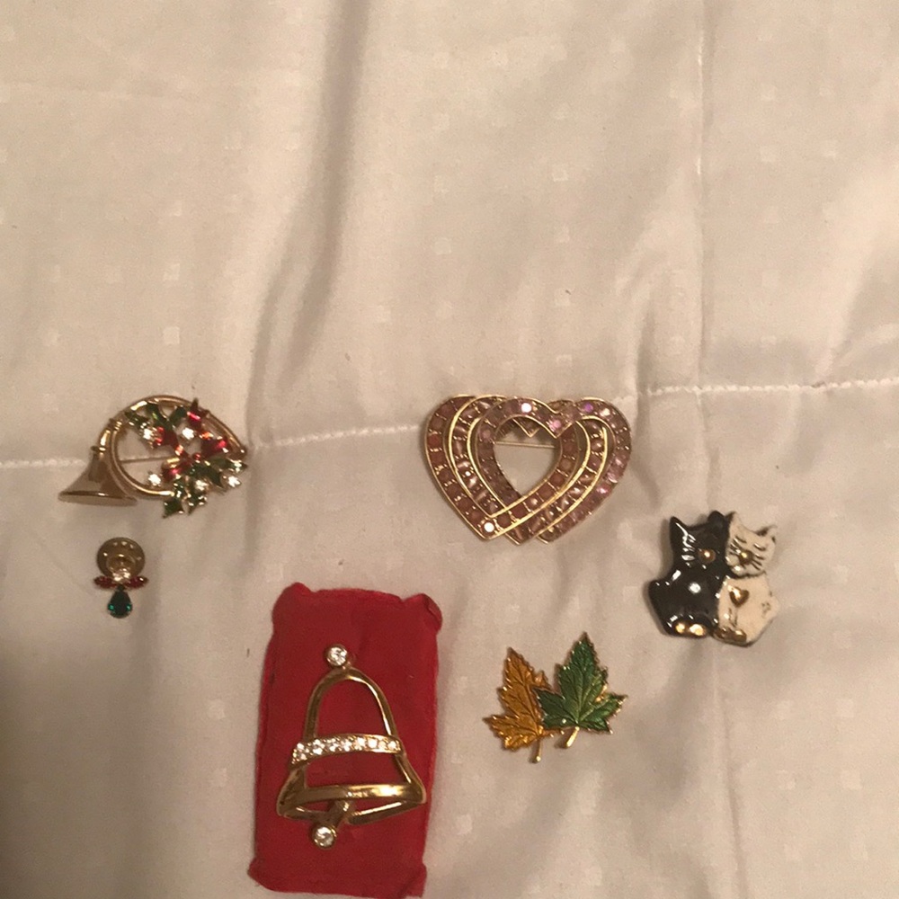 Gold and Red Heart Brooch